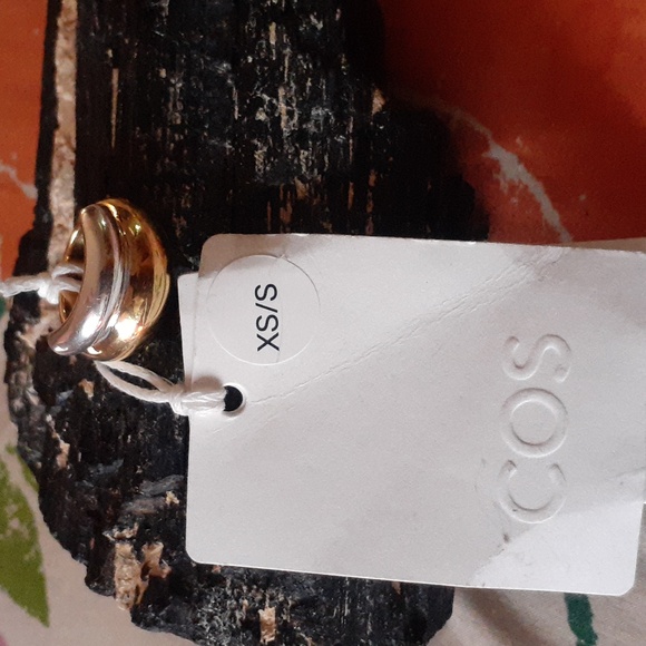 Cos recycle brass two color ring - Picture 5 of 6